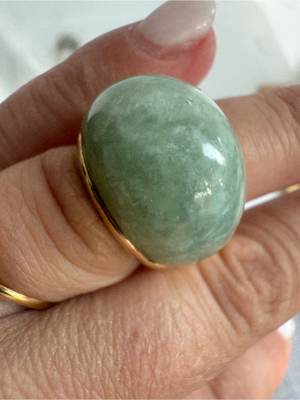 14K gold and jade massive dome ring - Picture 11 of 15